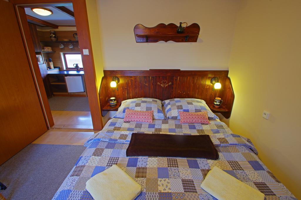 Yellow Paradise House Hrabušice Buitenkant foto