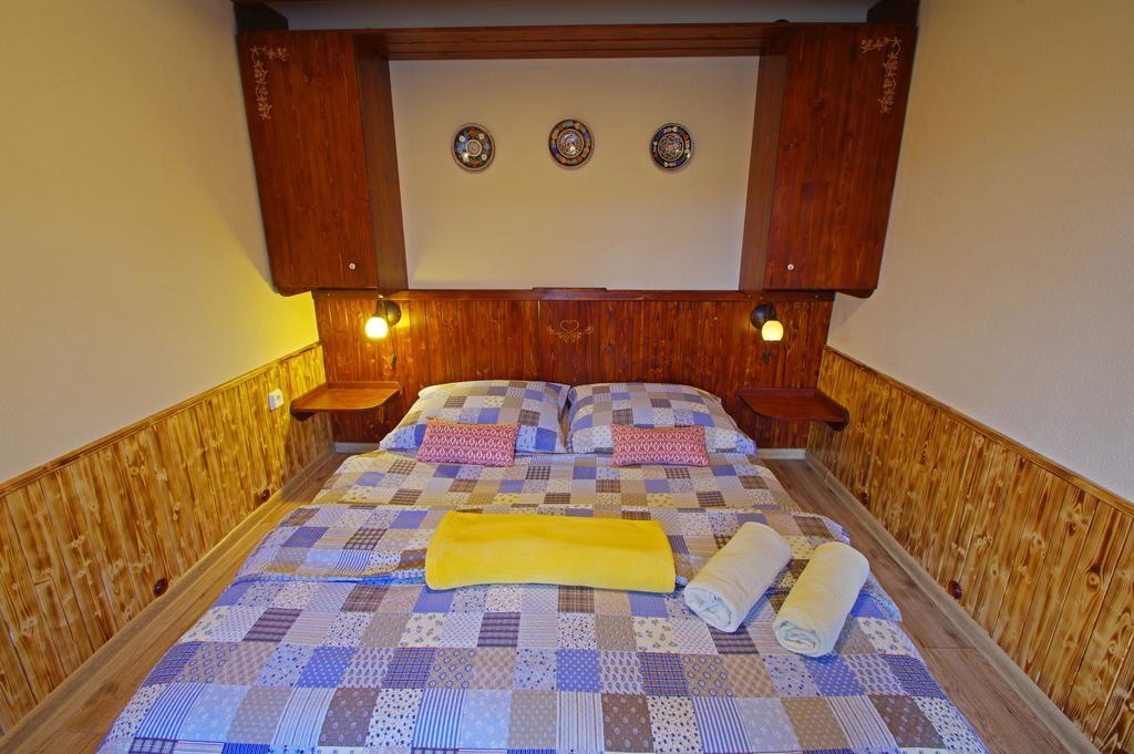 Yellow Paradise House Hrabušice Buitenkant foto