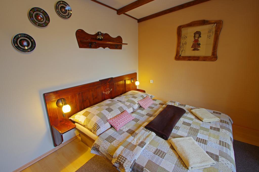 Yellow Paradise House Hrabušice Buitenkant foto