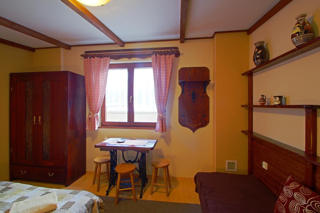Yellow Paradise House Hrabušice Buitenkant foto