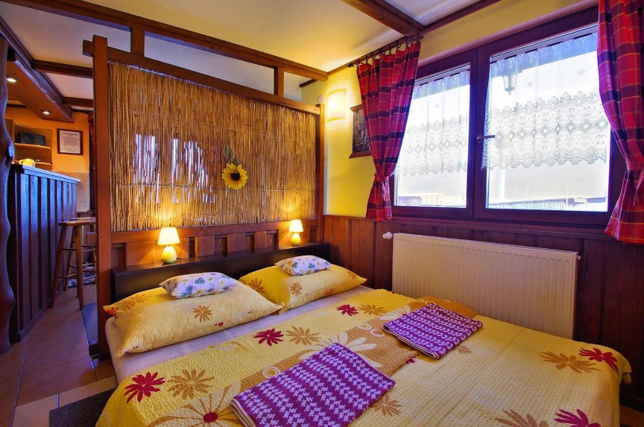 Yellow Paradise House Hrabušice Kamer foto